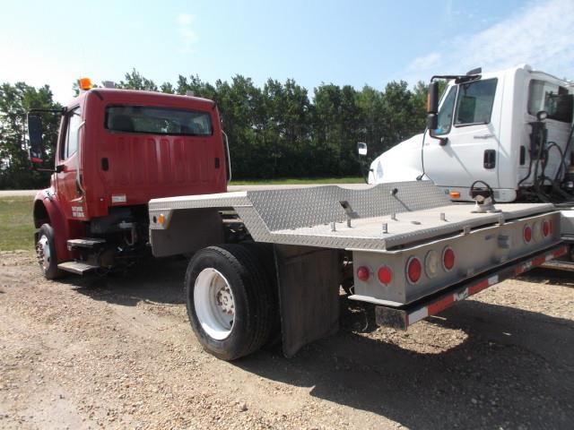 Image #3 (2010 FREIGHTLINER M2 LOW PRO S/A CAB & CHASSIS)